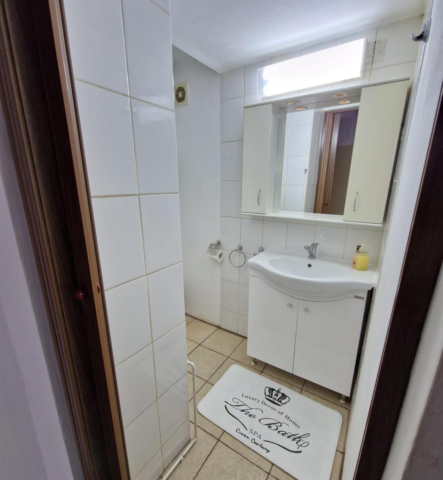 Global Downtown Apartments - Universitate - Calea Victoriei ブカレスト エクステリア 写真
